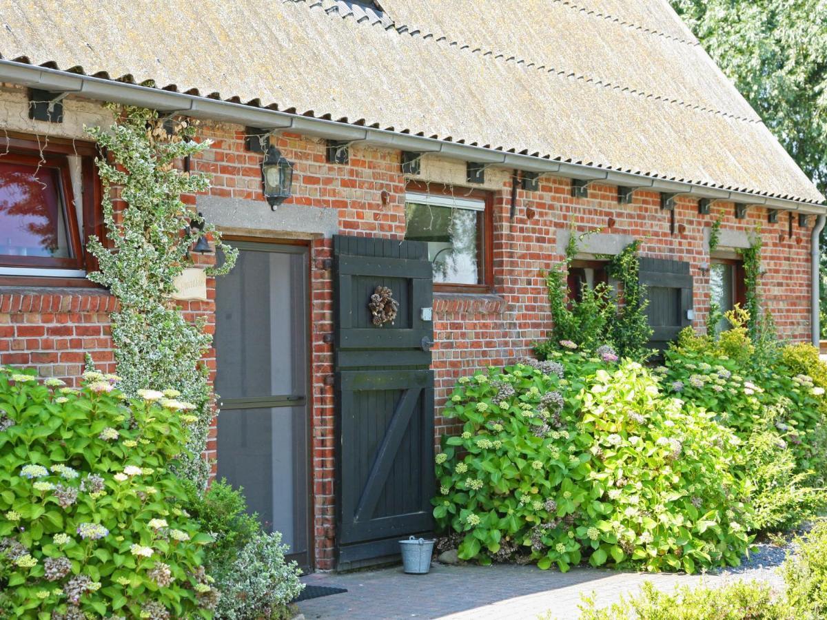 Spacious In With Private Terrace Vakantiehuis