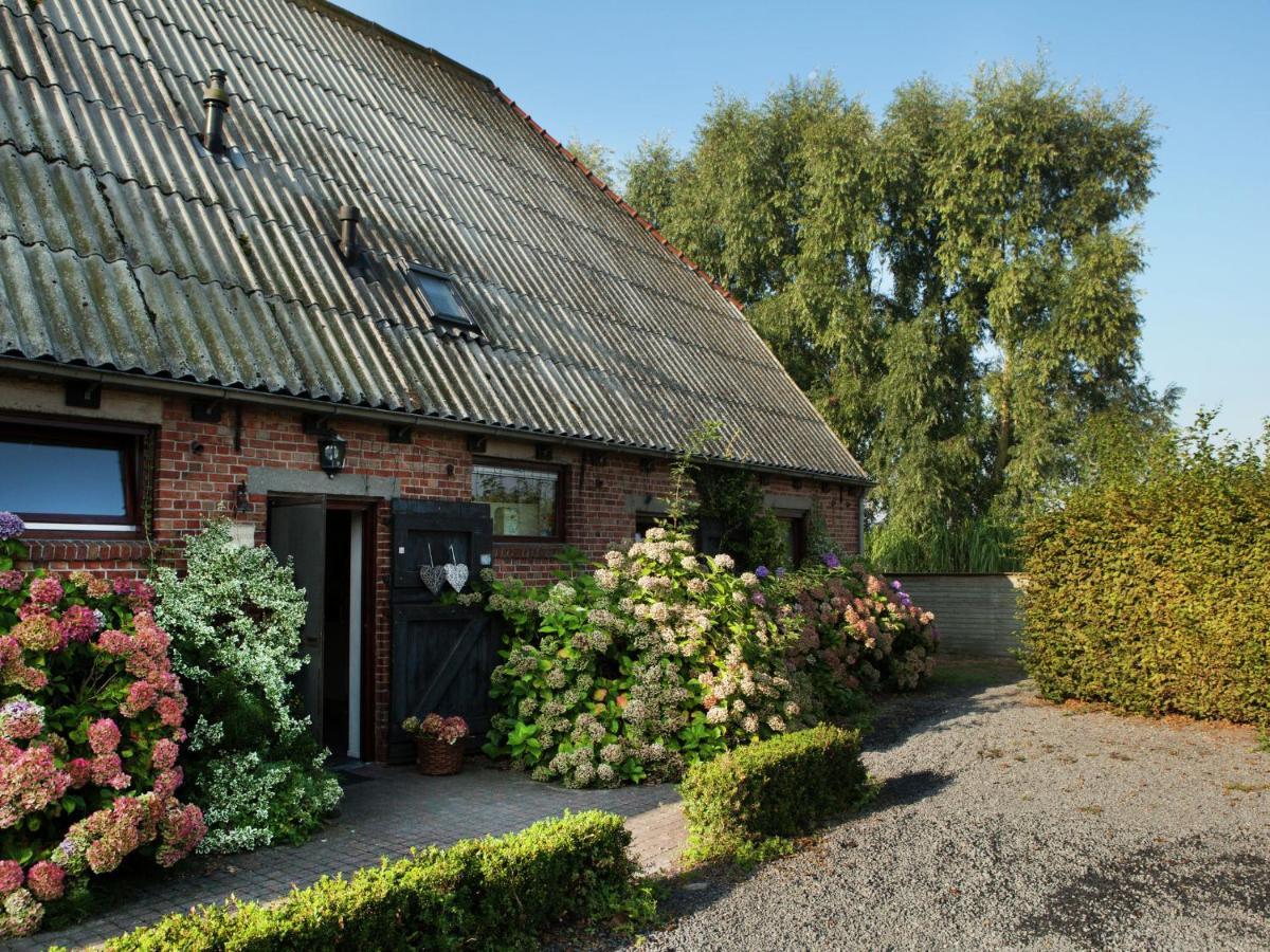 Vakantiehuis Spacious In With Private Terrace
